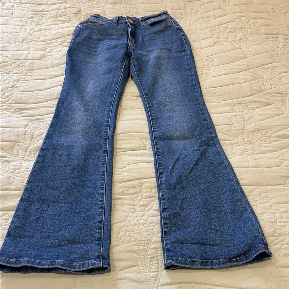 SHEIN Dark Blue Flare Jeans